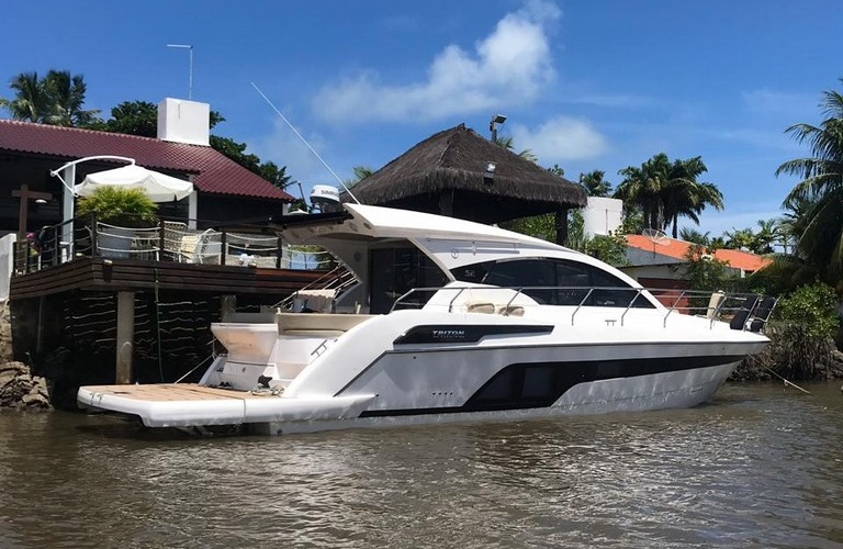 Triton 52 HT