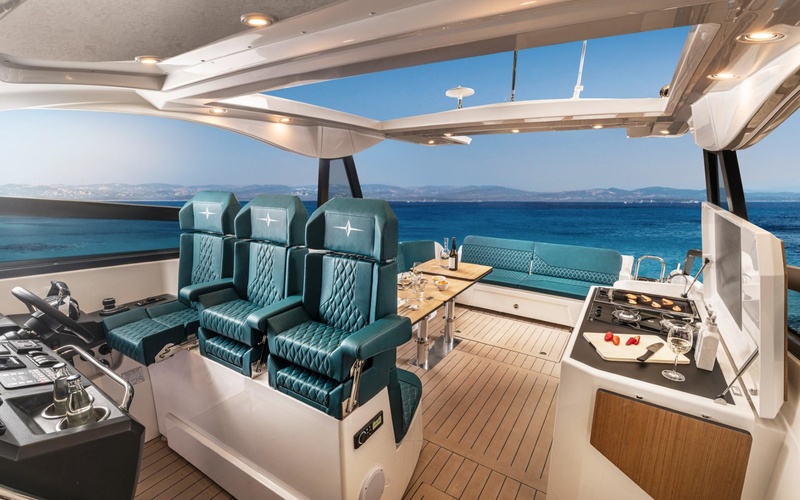 Bavaria Vida 33
