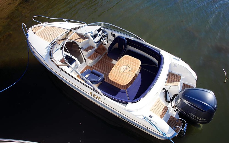 Yamarin 65 Day Cruiser