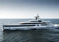 Lady S is a yacht literally built around an IMAX cinema. The presence of a giant cinema on board was a must for its owner, the owner of the American football team Washington Redskins Dan Snyder. The designers had to sweat a lot, but the client's wish was fulfilled. 