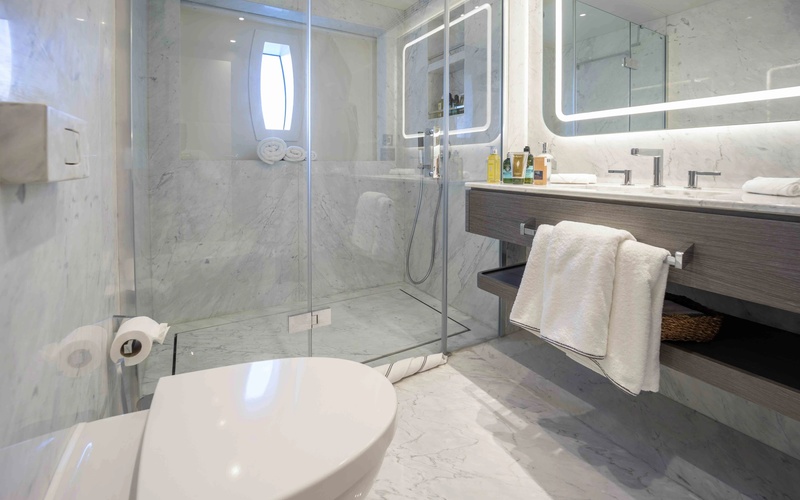 Baja  24 Outlaw