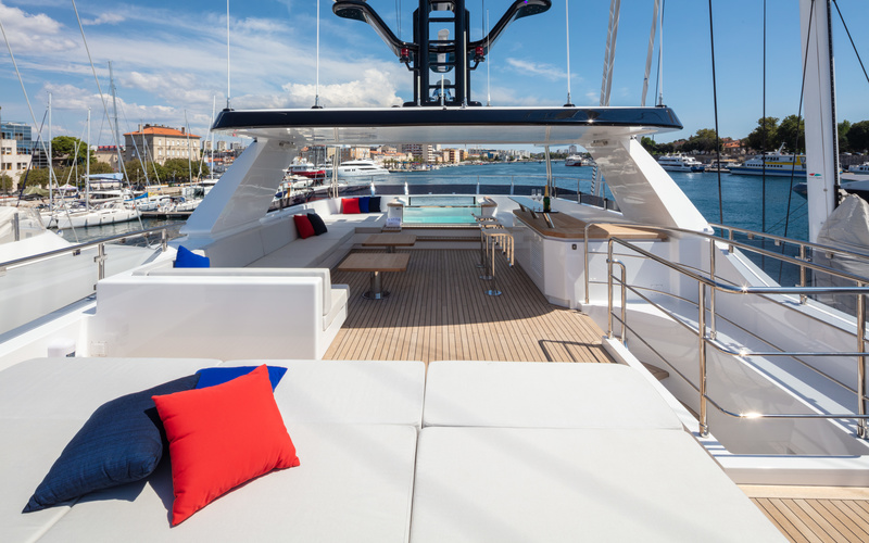 Cantiere delle Marche 105