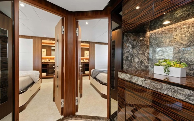 Pacifico Yachts Voyager 117