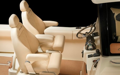 Chris-Craft Catalina 30