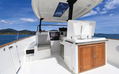 Rhea 32 HB Open