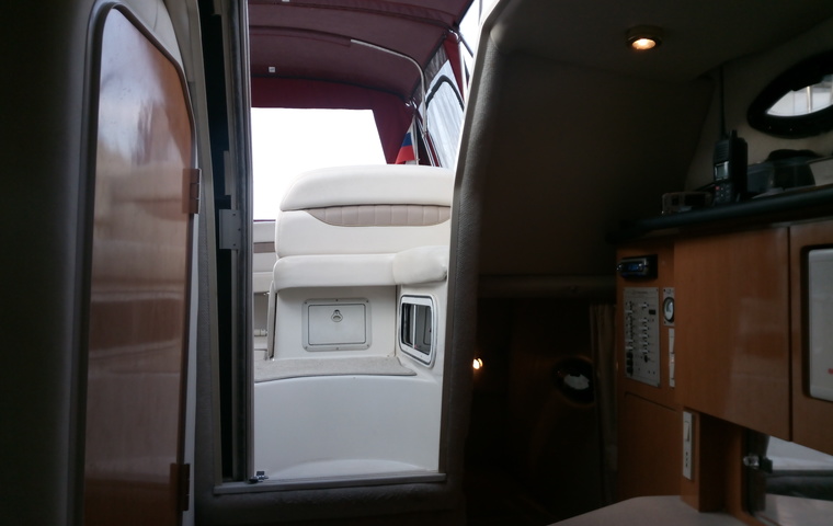 Regal 2665 Commodore Express (2000)