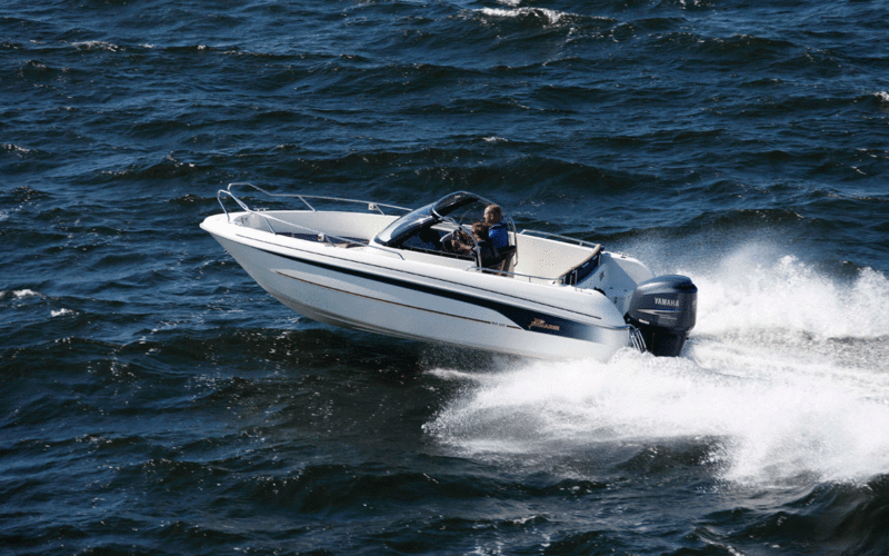 Yamarin 62 Center Console