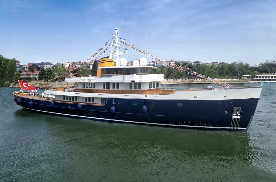 Turquoise Yachts  Blue II