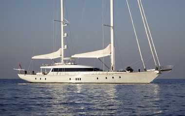 Esenyacht G Girl