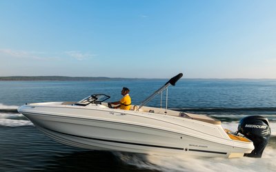 Bayliner VR6 Bowrider Outboard