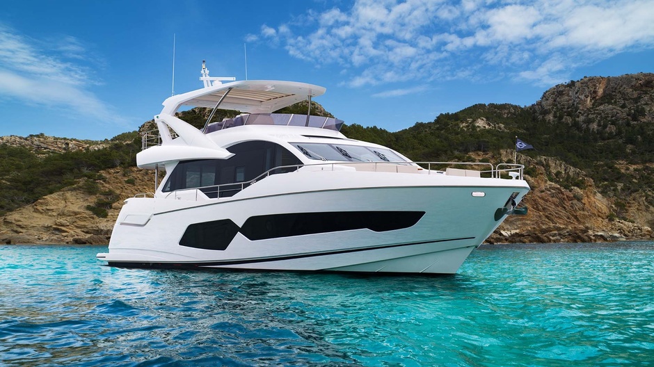 Sunseeker 76 Yacht