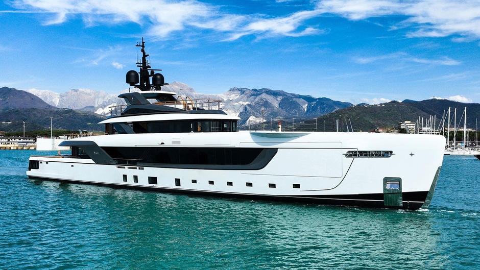 M/Y Silver Star