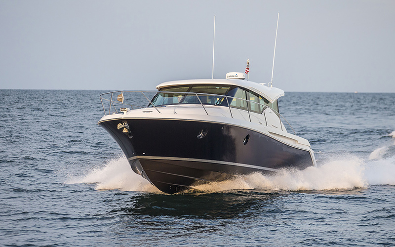Tiara 39 Coupe