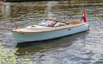 Long Island 29 Runabout