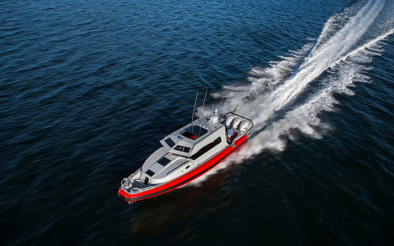 Life Proof 39 Yachtline Cabin