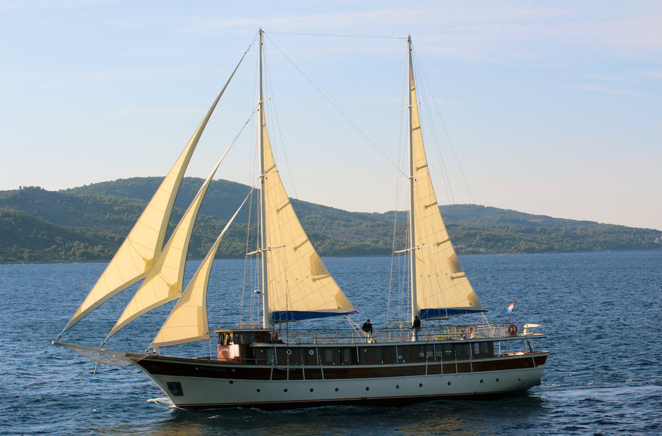 Custom Boats Tajna Mora