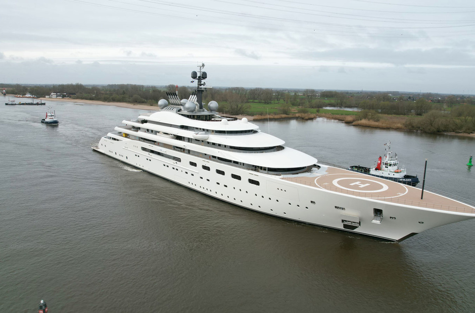 Lurssen Blue