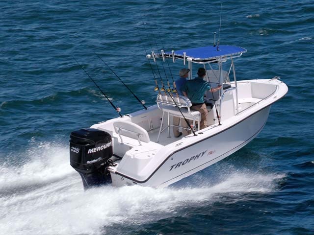 Trophy 2203CC