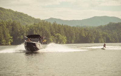 Malibu Wakesetter 23 LSV
