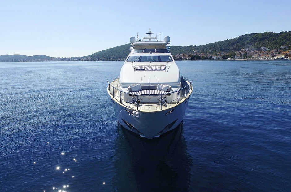 Azimut Artemy