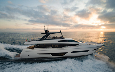 Ferretti 780