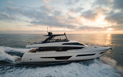Ferretti 780