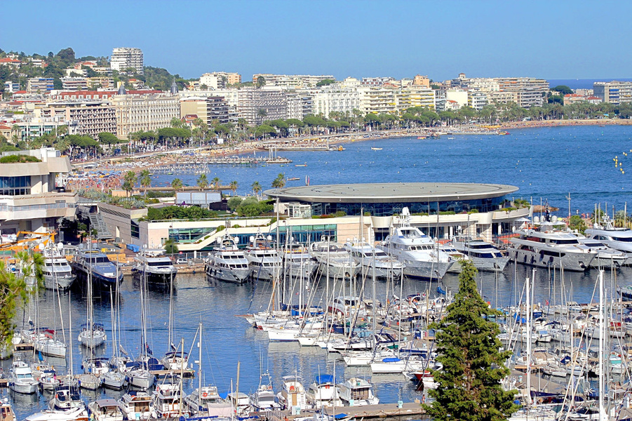 Vieux Port, Cannes.