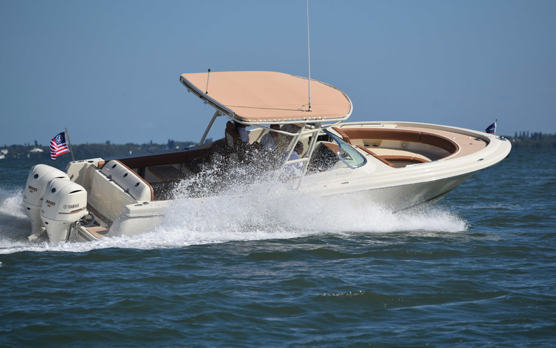 Chris-Craft Calypso 30