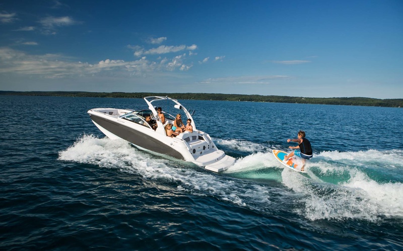 Four Winns HD 220 Surf
