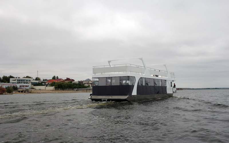 Lodka Haus LH 102