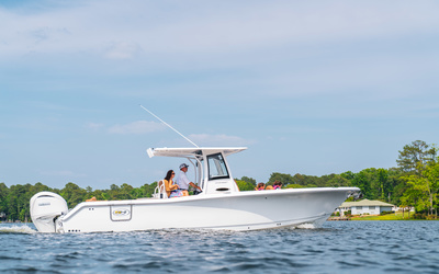 Sea Hunt Ultra 305 SE