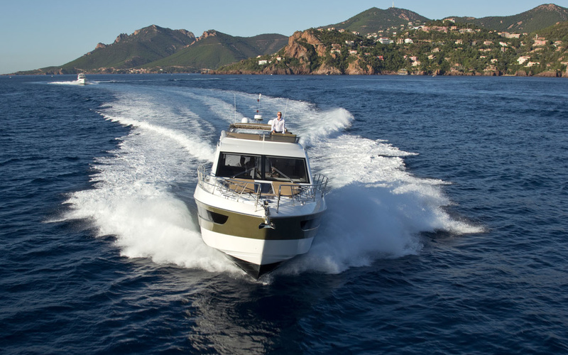 Galeon 550 Fly