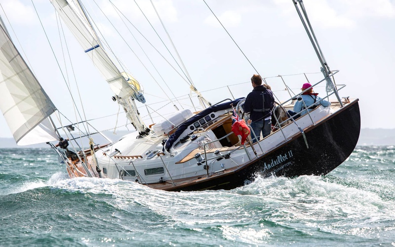 Rustler 37