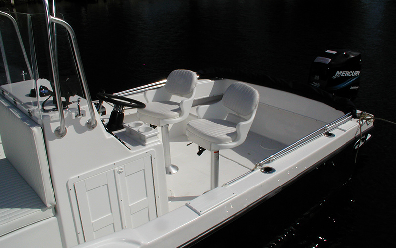 Dusky 252 Fisherman's Cuddy