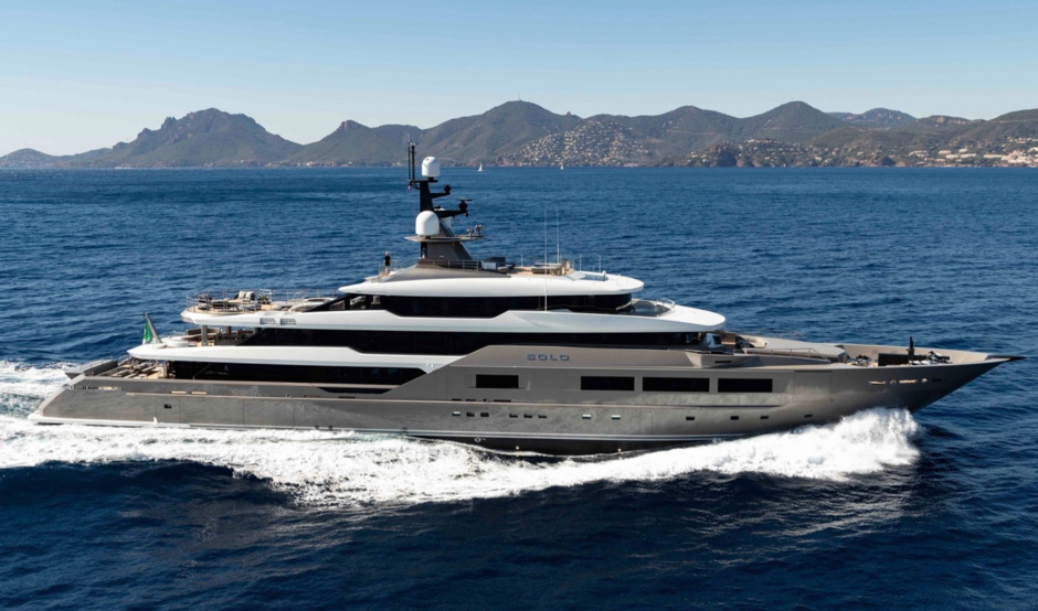 Solo can accommodate up to 12 guests in six cabins, including a master suite on the owner's private deck.