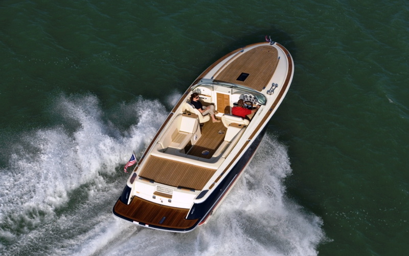Chris-Craft Corsair 28