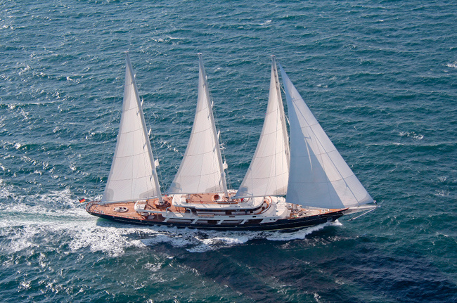 Lurssen EOS