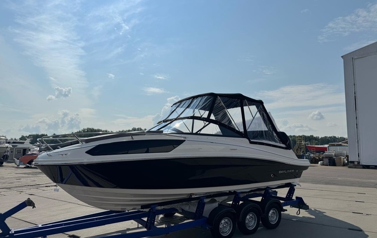 Bayliner VR6 Cuddy (2024)