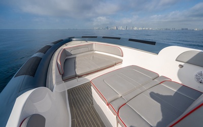 Ocean 1 Yachts Rogue 370