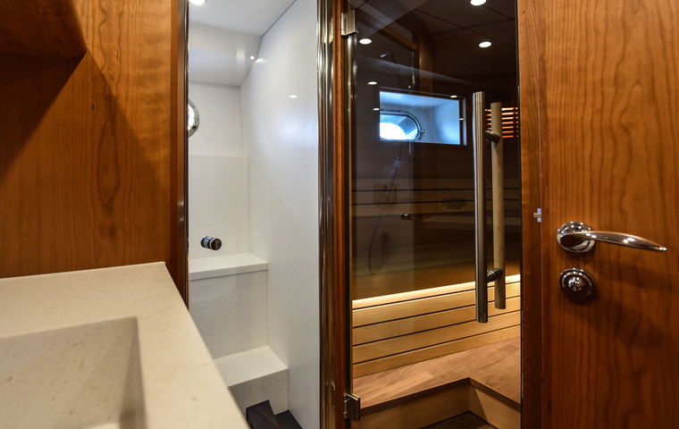Van der Valk Continental II 18.50 Flybridge (2017)