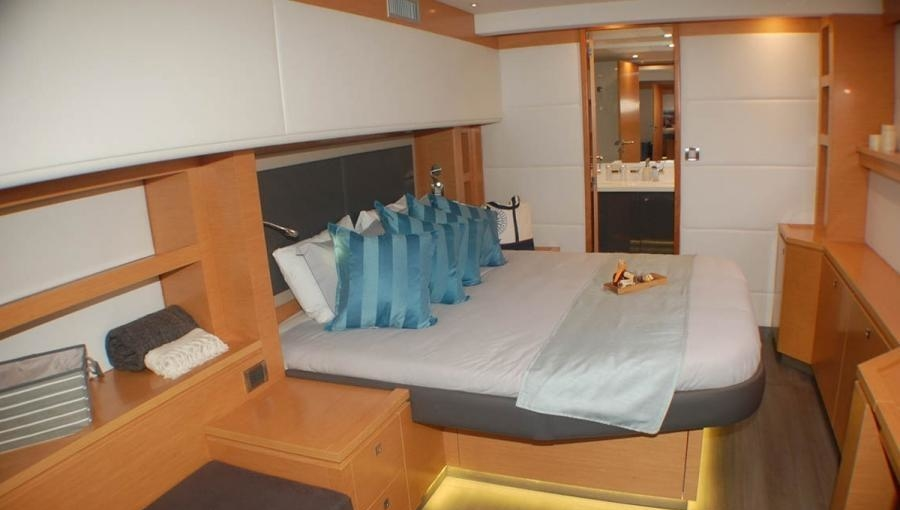Fountaine Pajot Aletheia