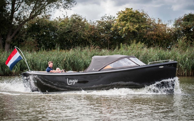 Maxima 750 Lounge