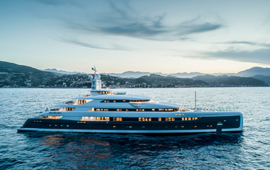 Pride Mega Yachts Eternal Tsingshan