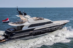 Van der Valk Flybridge 24.95