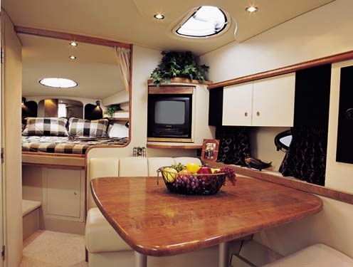 Cruisers Yachts 340 Express