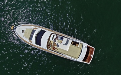 Triton 52 Fly