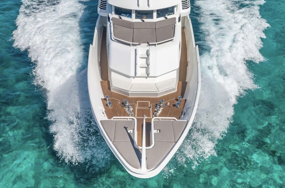 Custom Boats Rogue