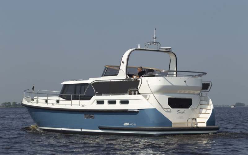 Jetten 44 AC
