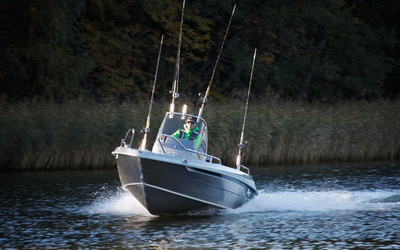 Yamarin Cross 53 Center Console