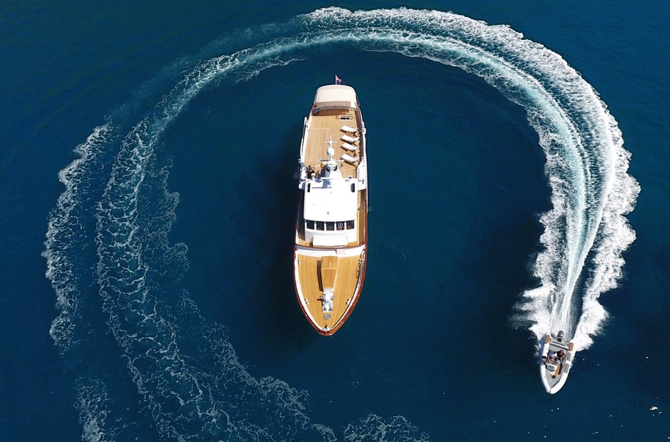 Feadship Heavenly Daze
